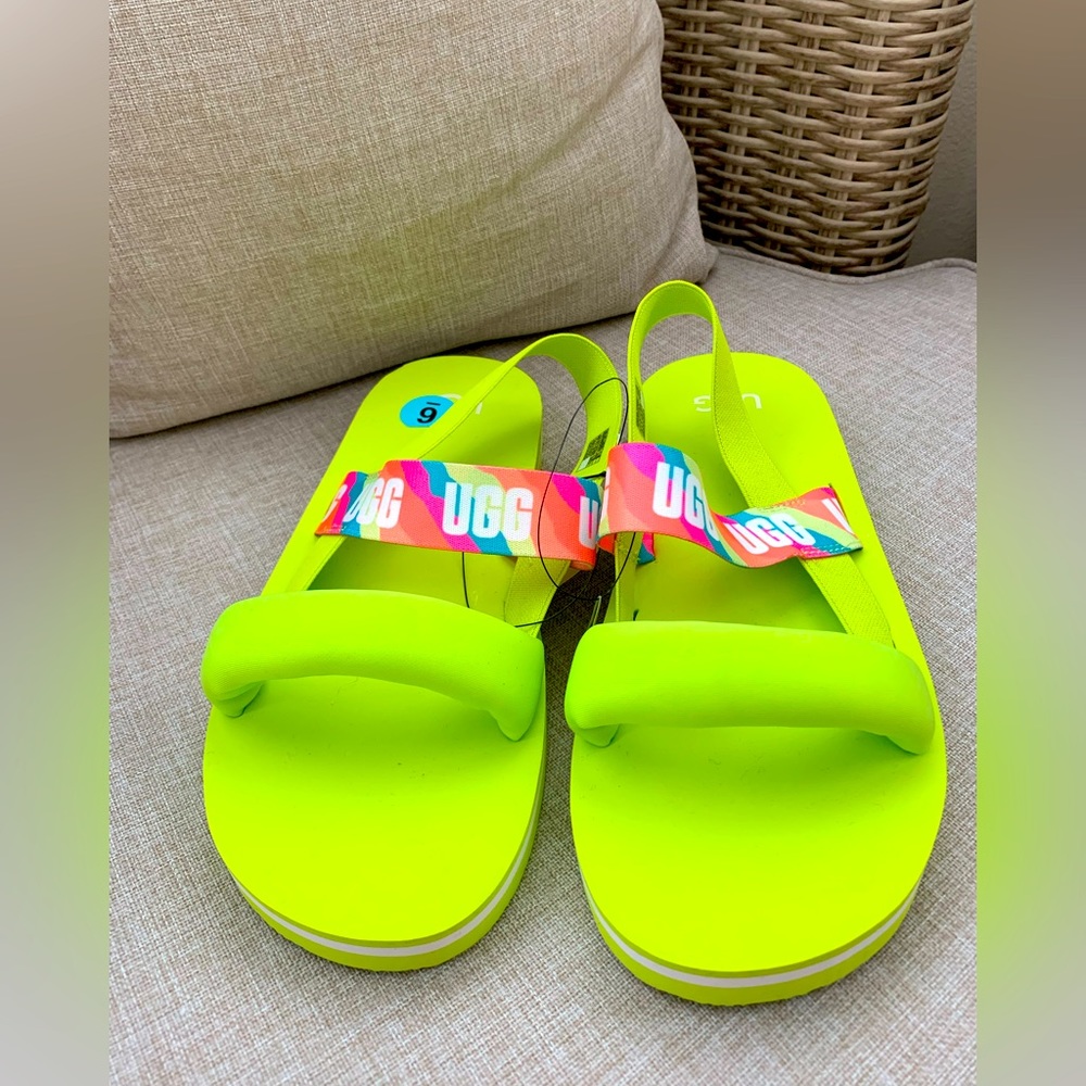 FINAL PRICE NEW UGG Zuma Sling Sandals: Neon Lime Green, White Logo On Strap, 6 - Picture 1 of 11